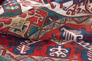 Khasim Ushak Karabagh caucasico antico cm 240x140